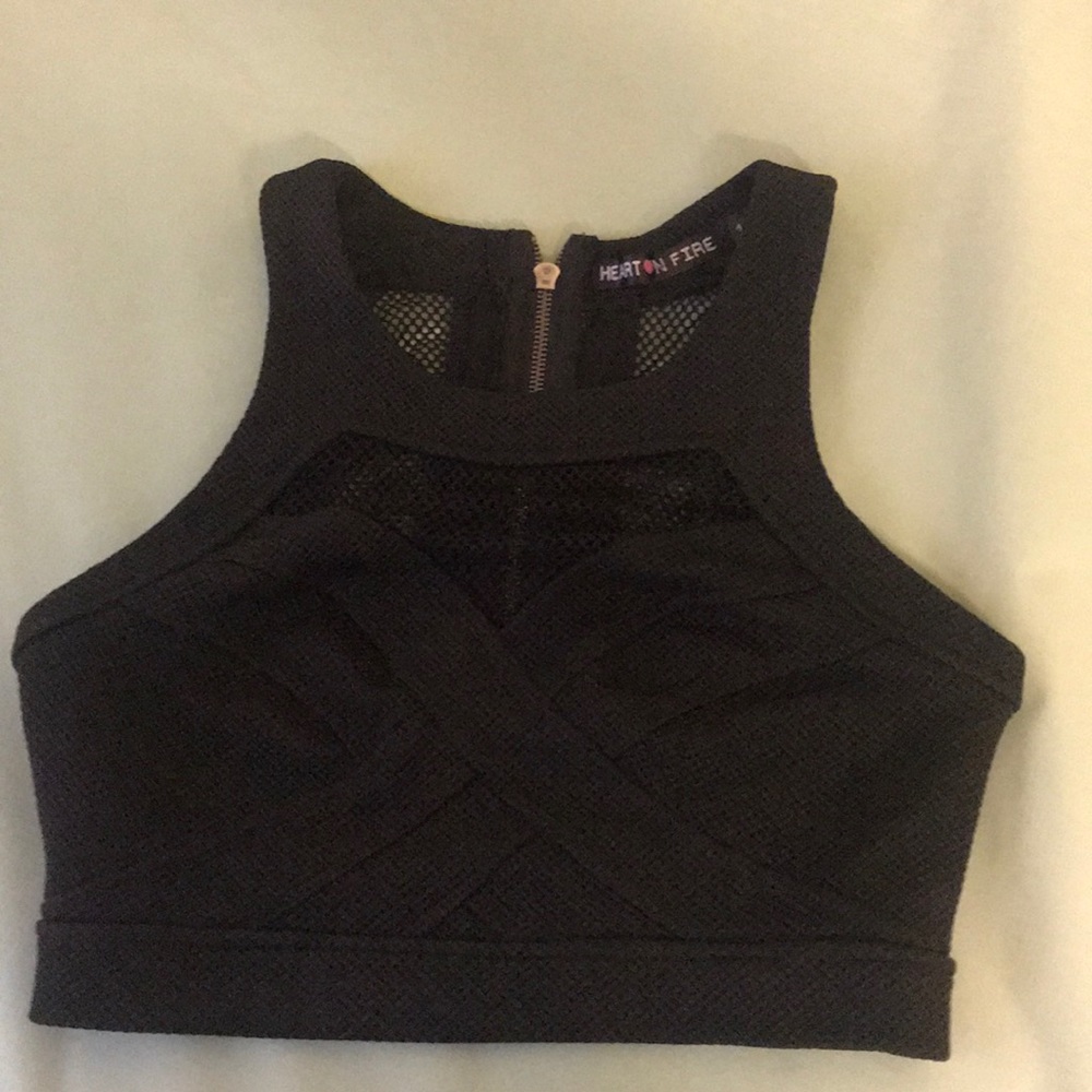 Black zip up crop top